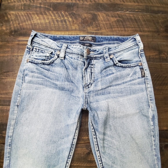 Silver Jeans Denim - SILVER Suki High Baby Boot Jeans | 33 LONG!